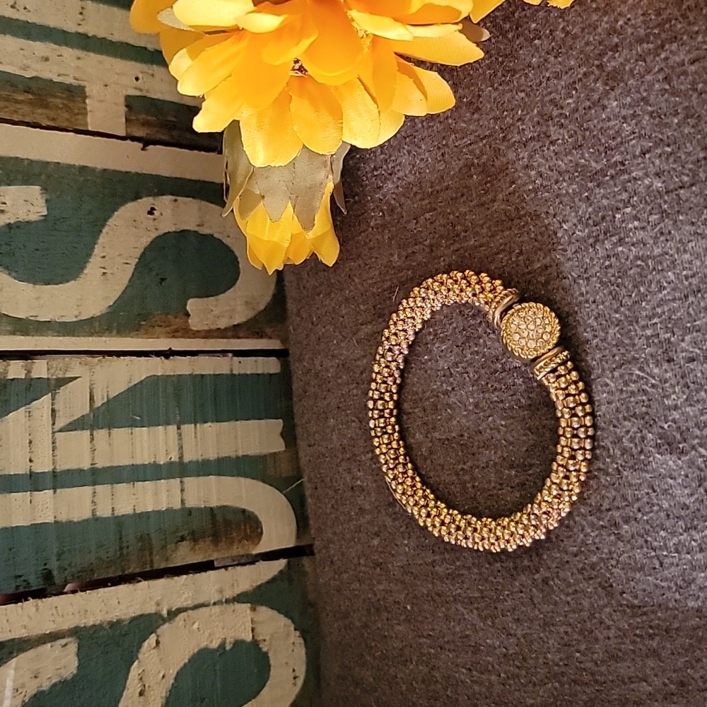 Euc Silvertone Stretchy Chainmail Bracelet - image 1